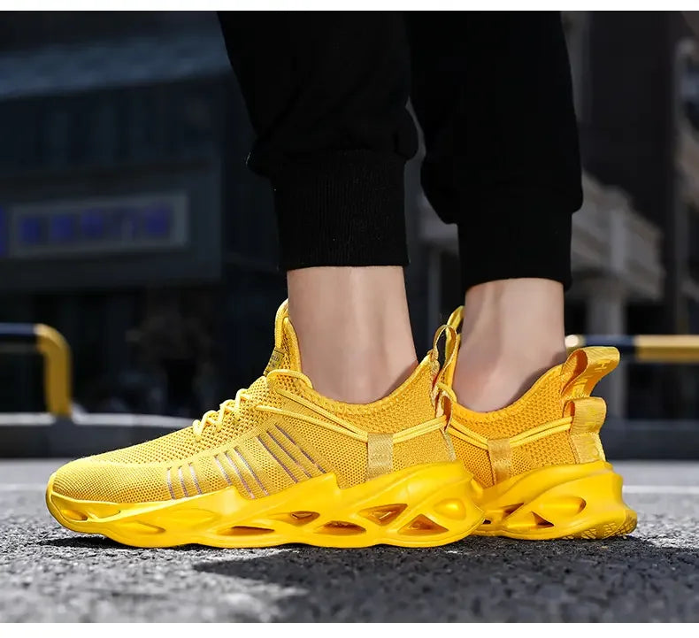 Men's Shoes Summer Outdoor Sports Breathable Mesh High-quality Running Fashionable Thick Soled Women's Casual Training Shoes